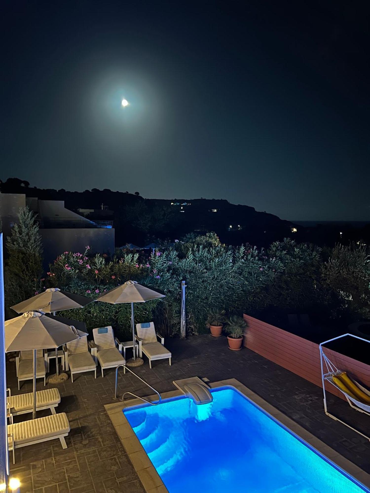 Milos Villas Complex Pefki Buitenkant foto