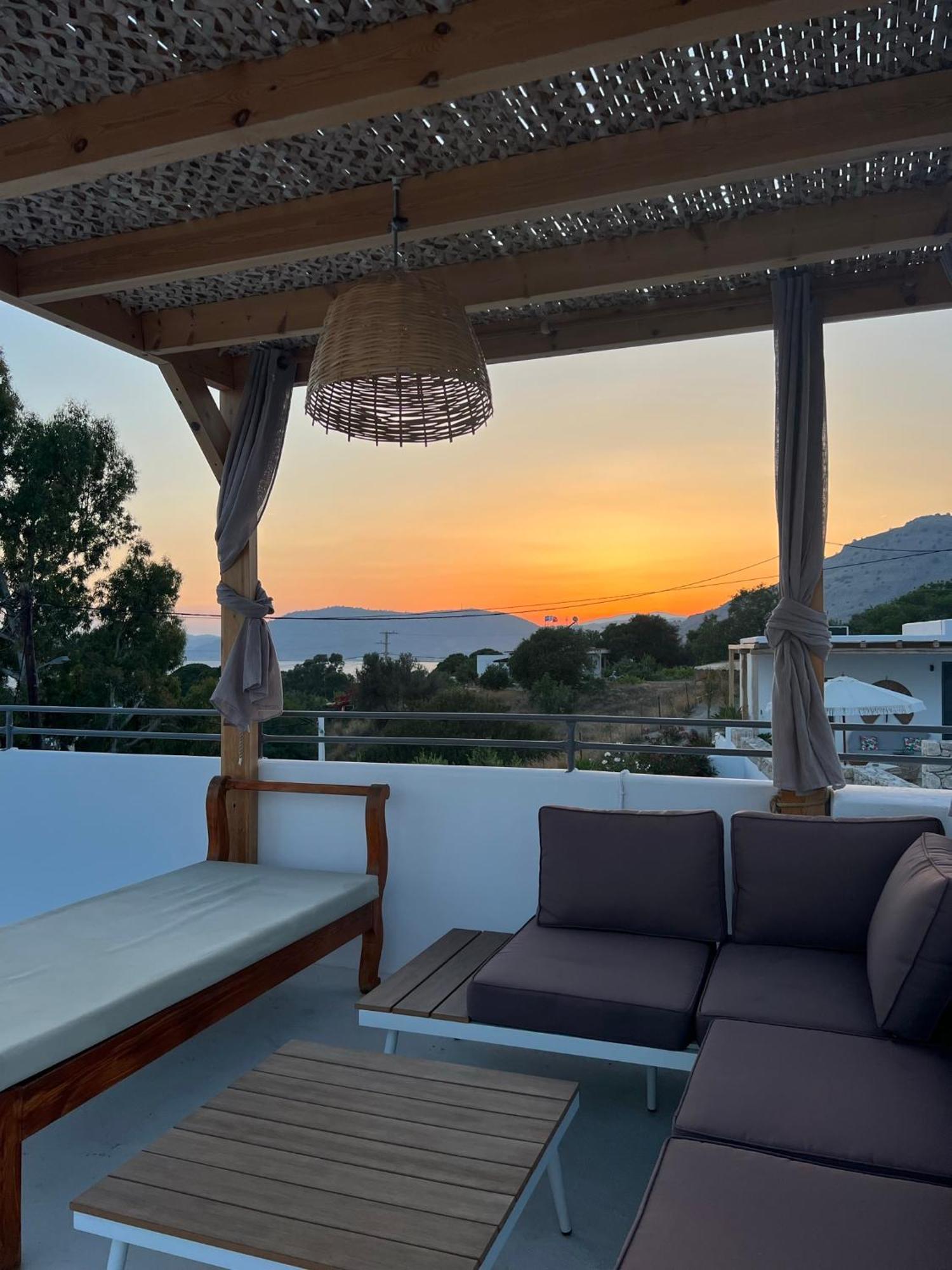 Milos Villas Complex Pefki Buitenkant foto