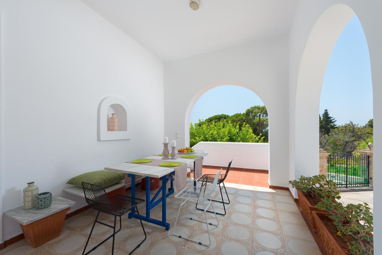 Milos Villas Complex Pefki Buitenkant foto